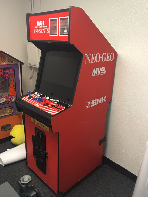 neo geo arcade cabinet